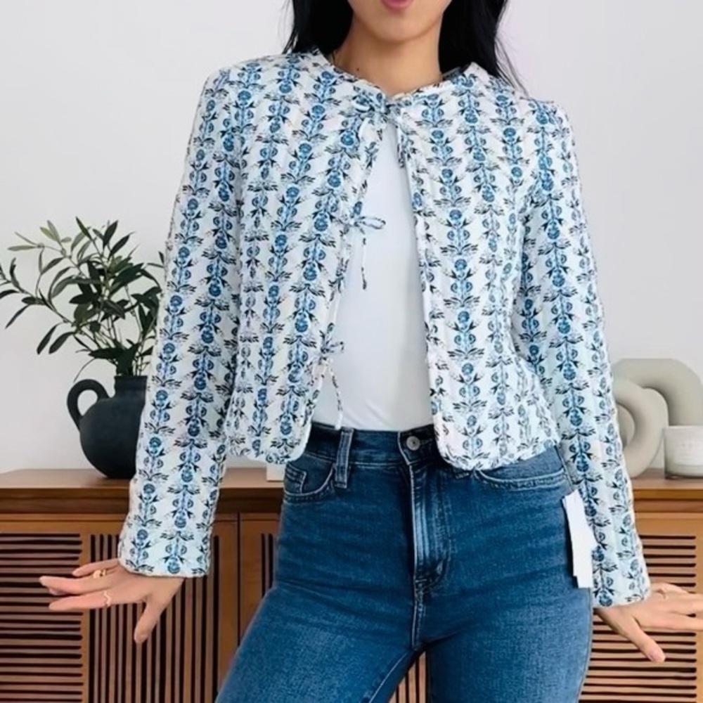 Caroline Constas Blue and White Floral Quilted Linen Blend Jacket